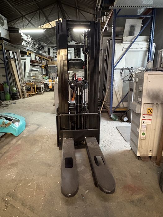 Stacker  HANGCHA HC16ST – 1.600 kg