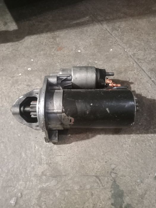 Продам стартер Мерседес спринтер