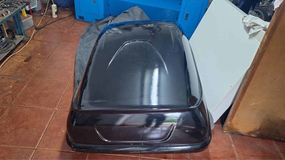 Mala tejadilho com barras