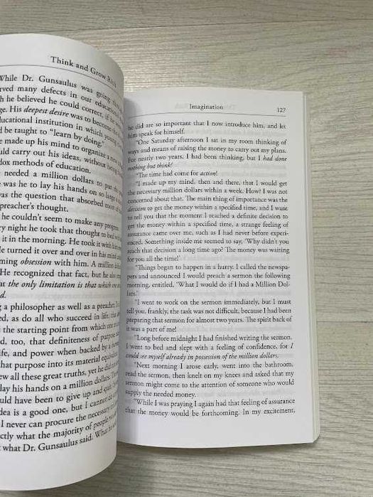 Think and Grow Rich: The Complete 1937 Classic Text Featuring an Afterword by Bob Proctor