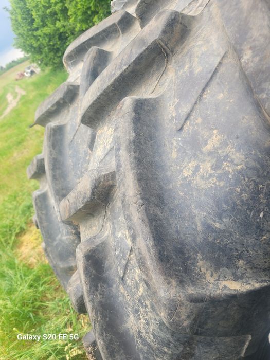 Opony Michelin R38 18.4 , R28 14.9 koła