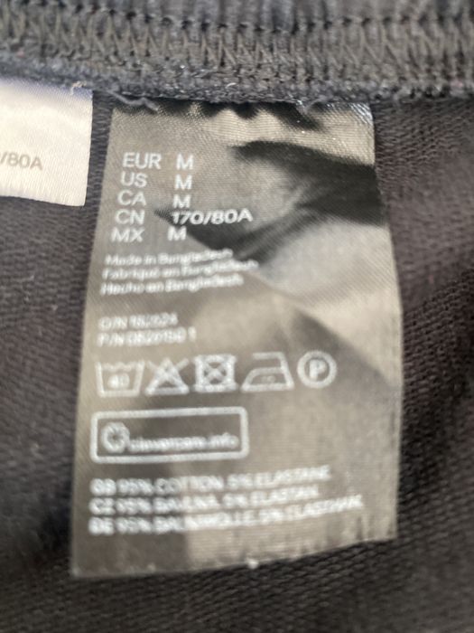 Spodenki czarne H&M Divided rozm M
