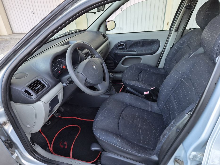 Renault clio 1.5 Dci  160 mil.km