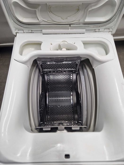 Pralka Zanussi ładowana od góry