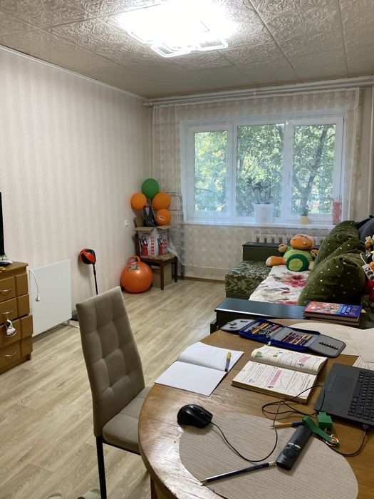 Продам 3-х комнатную квартиру в Чугуеве