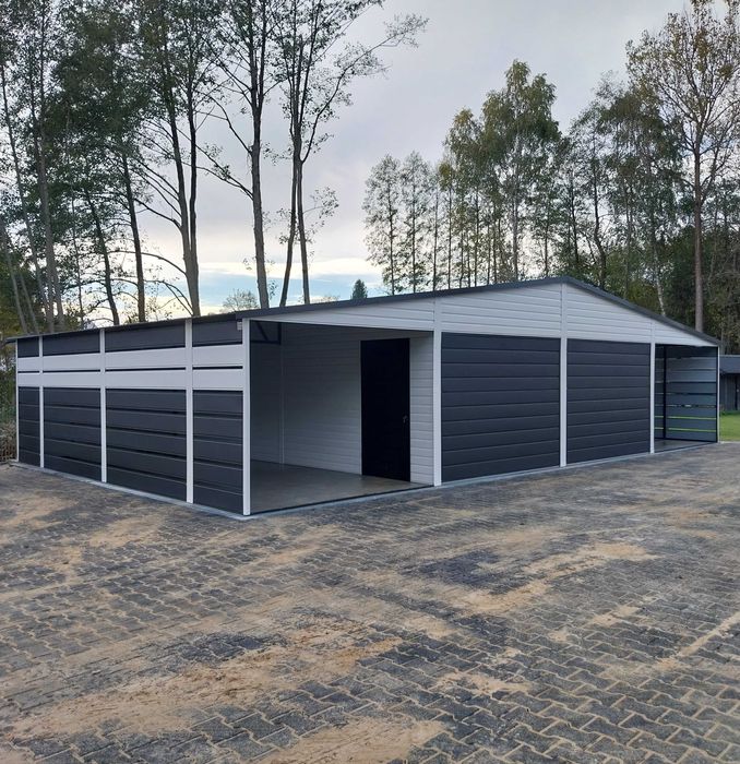 Garaż blaszany biały 12x5 nowoczesne garaże Gregor z wiatą panelową