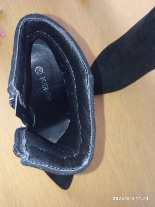 Buty zamszowe botki 36