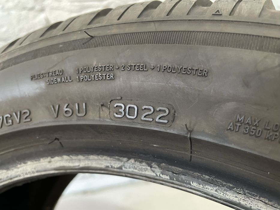 Зимові шини BRIDGESTONE 215/50 R18 резина Р18