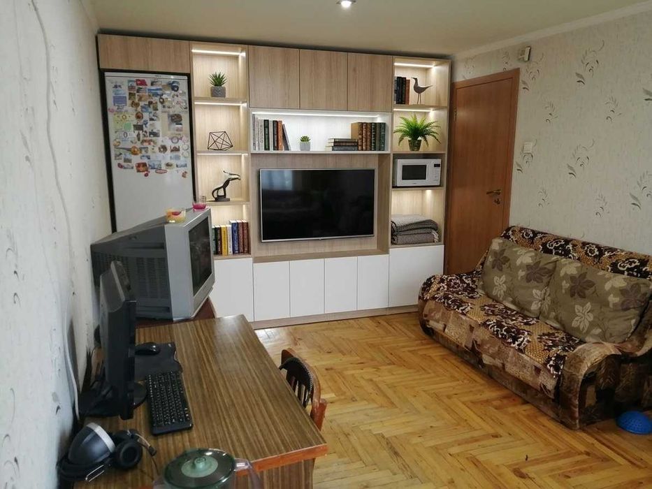Продам 1 кімнатну гостинку, 10 хвилин Метро Салтівська 7500
