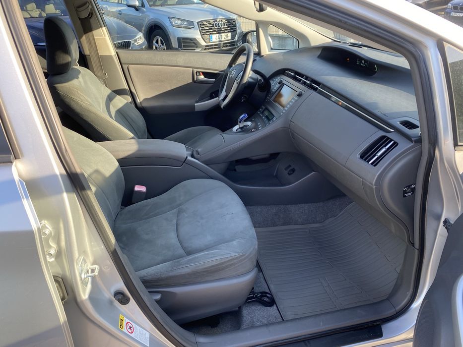 Toyota Prius 1.8 - Garantia 18 meses