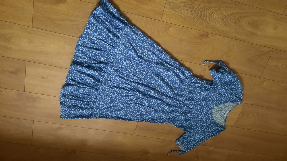 Sukienka bawełna reserved L