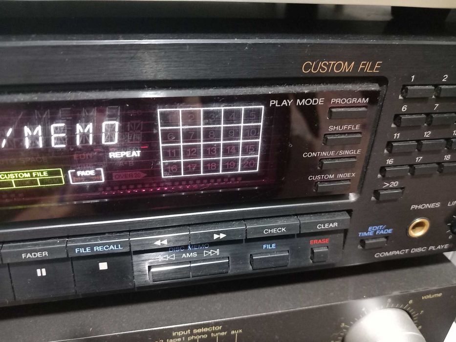 Leitor de CDS Sony CDP-970