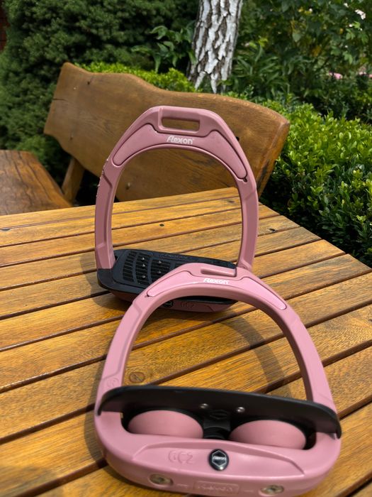 Strzemiona Flex on adult dusty pink