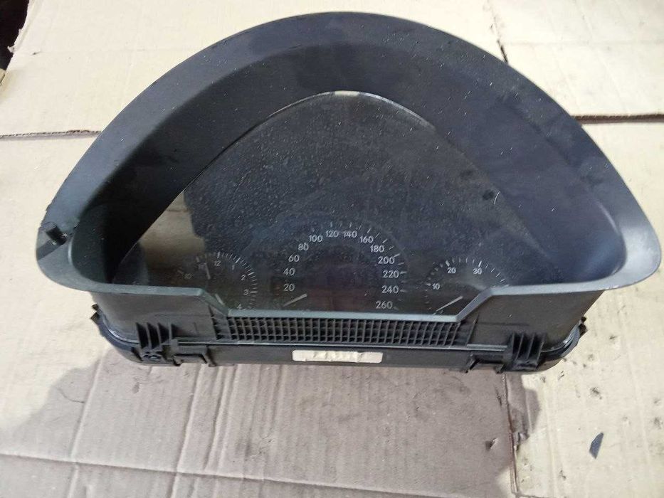 Панель приладів Mercedes W211 (A2115400411)