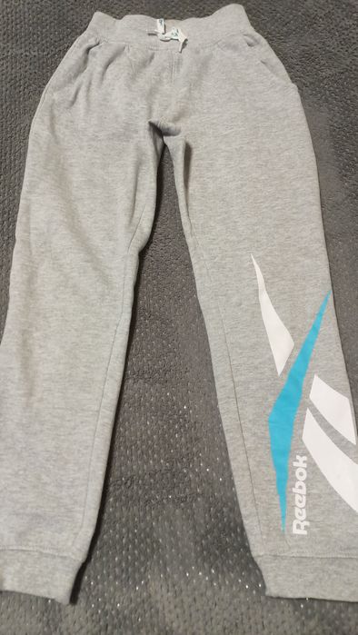 Spodnie dresowe Reebok 152