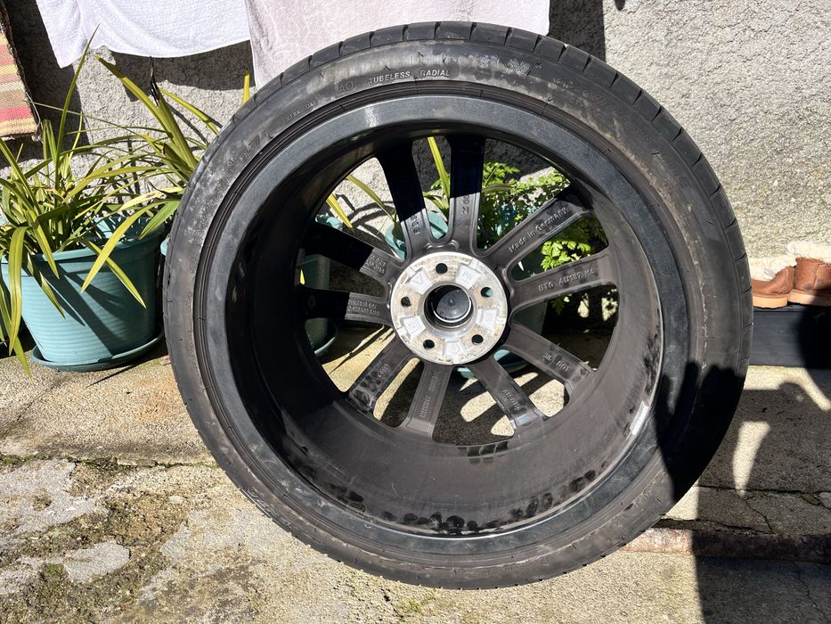 Pneus jante 19 novos