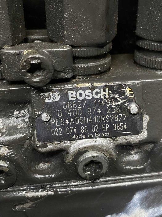 Bosch Mercedes OM364 4.0 — паливний насос високого тиску 0 400 874 256