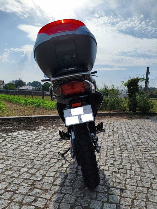 Honda Varadero 125 XL (2010) – Estado de Coleção – 17.163km