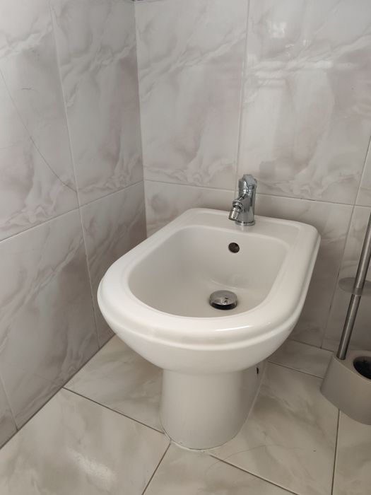 Bidé branco  indusa