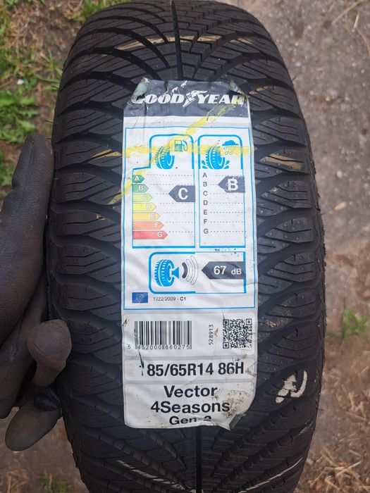 Opony całoroczne 185/65/14 goodyear 4 seasons Nowe!