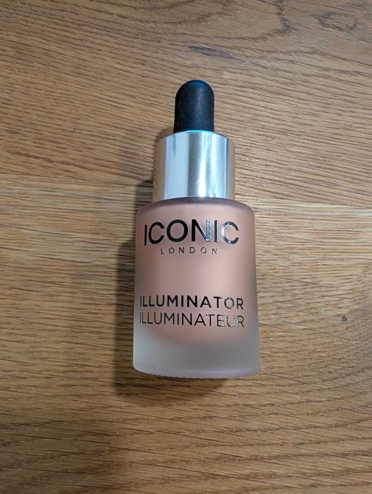 Rozświetlacz w płynie - ICONIC London Illuminator, Blush