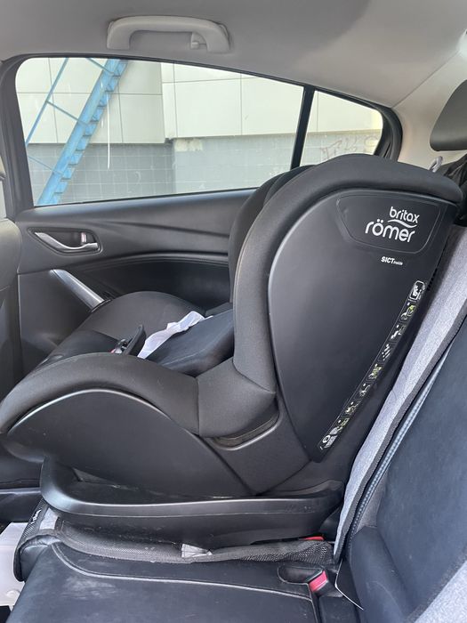 Britax автокресло