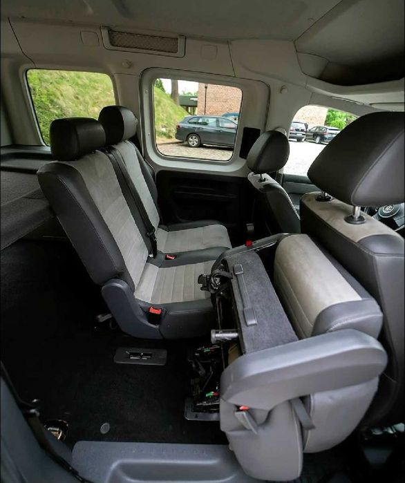 Volkswagen Caddy 2013 року 1.6 дизель