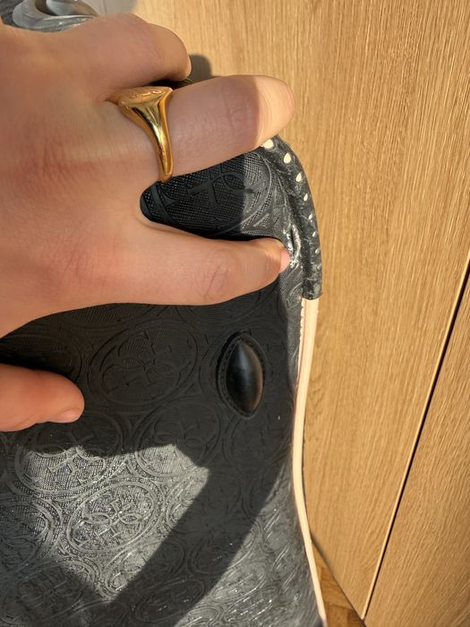 Zestaw 2 walizek Guess