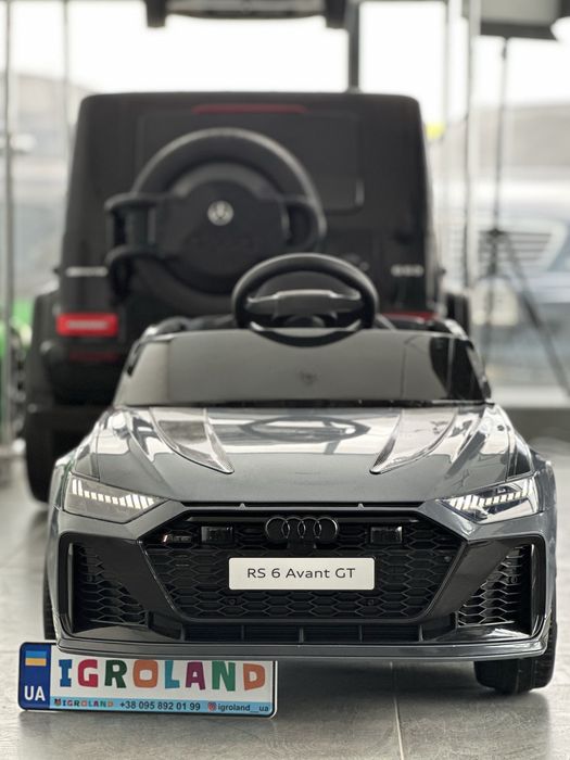 Дитячий електромобіль Audi RS6 Avant GT  — стильна та потужна ліцензійна модель для дітей від 1 року.