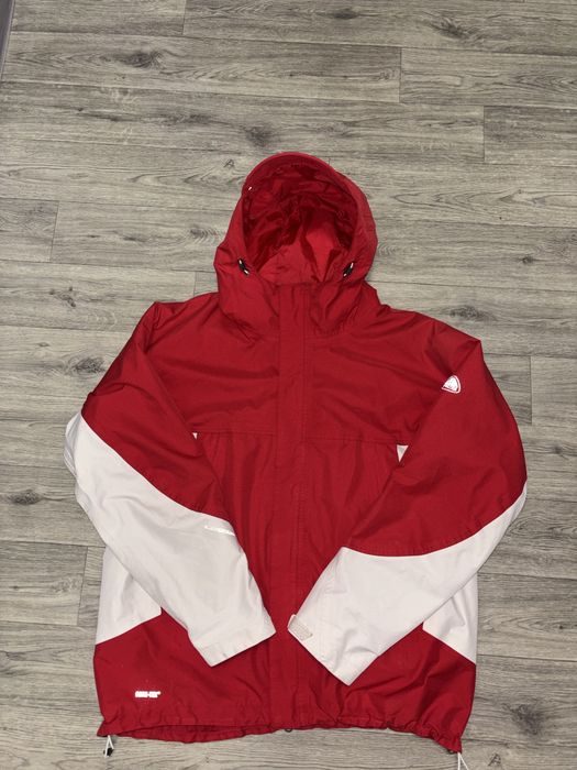 Куртка ветровка Nike ACG