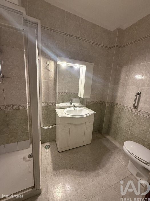 Apartamento T1 em Lumiar de 75 m2