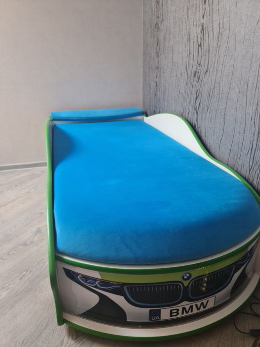 Ліжко-машинка BMW в ідеальному стані + ортопедичний матрац