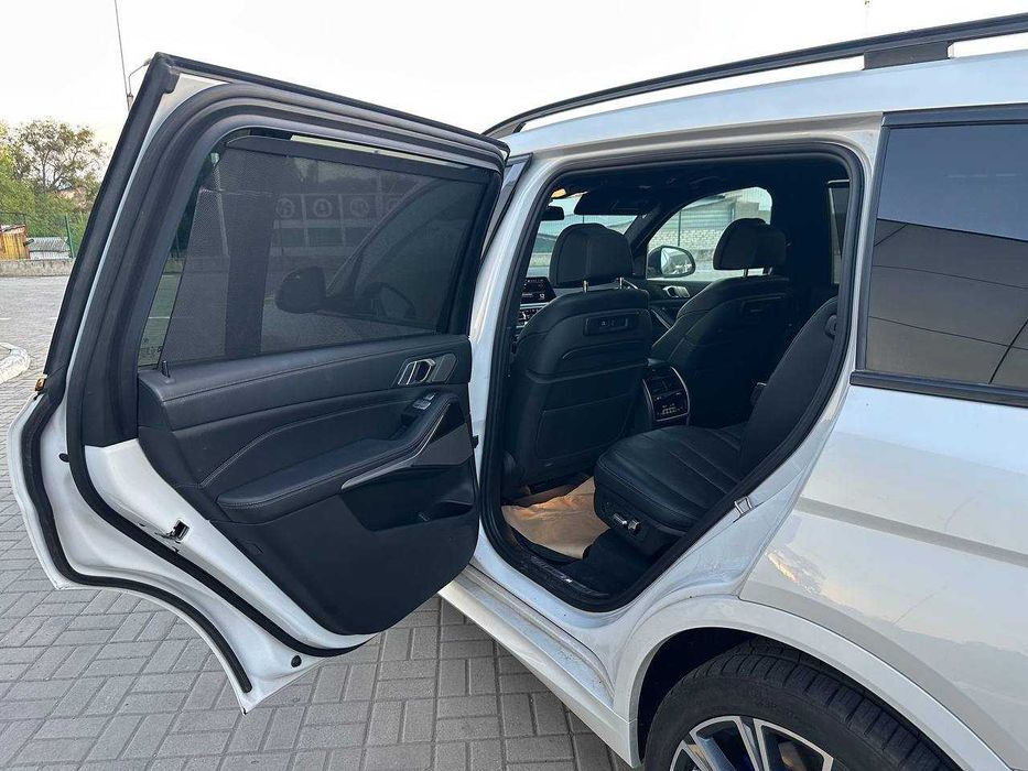 BMW X7 M50i Individual