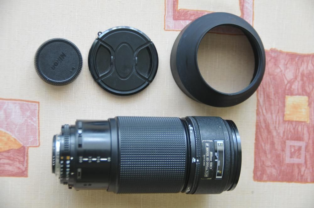 Объектив Nikon ED AF Nikkor 80-200mm 1:2.8 (MKI). Made in Japan