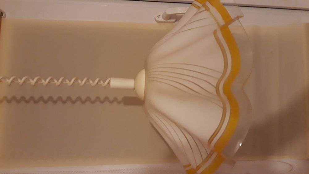 Lampa regulowana zwijana