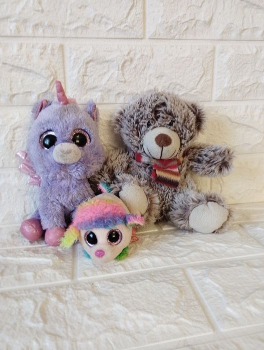 М'які іграшки глазастики