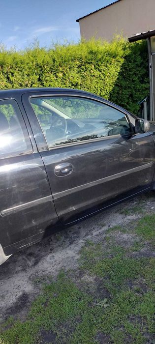 Opel Corsa C 1.0 2001 r.