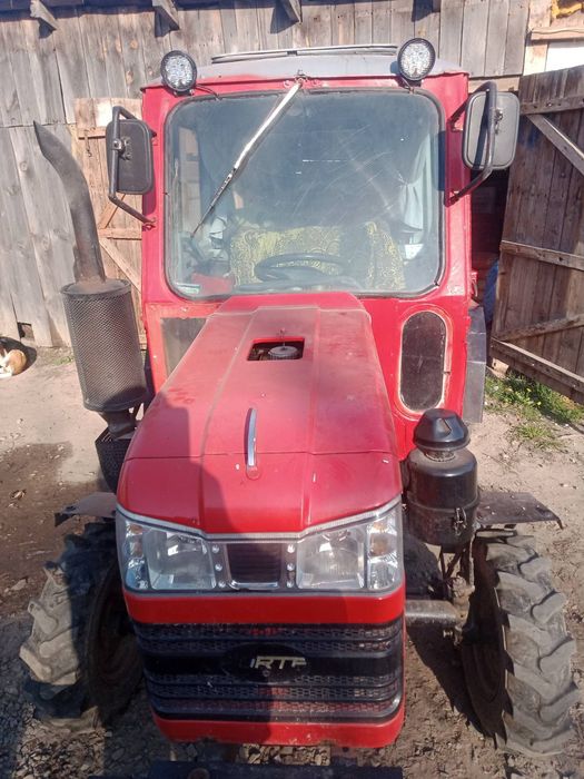 Продам трактор shifeng sf-240