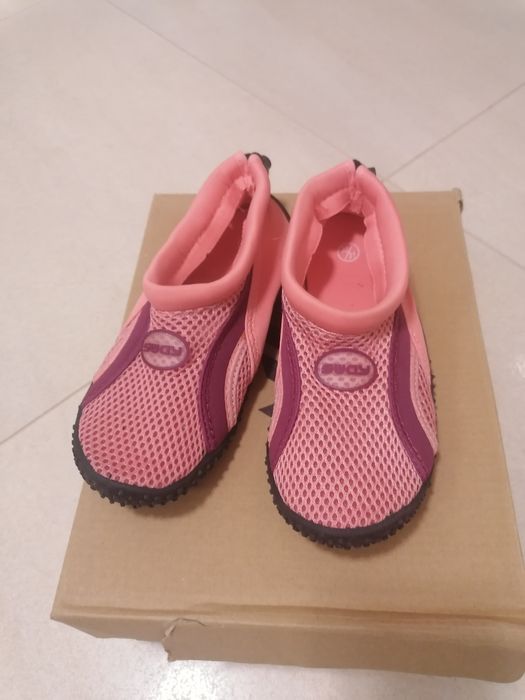 Buty do pływania rozmiar 30/31