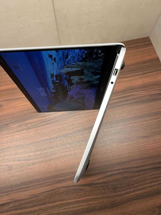Huawei MateBook Ryzen 5 2500/8 GB RAM/256GB SSD – stan bardzo dobry