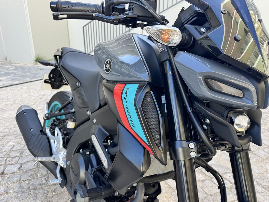 MT-125 (2022) Como Nova com Extras
