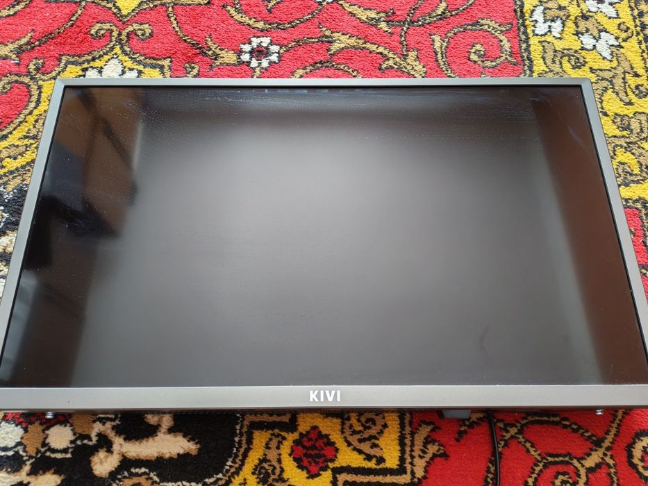 Телевізор KIVI 24HK20G