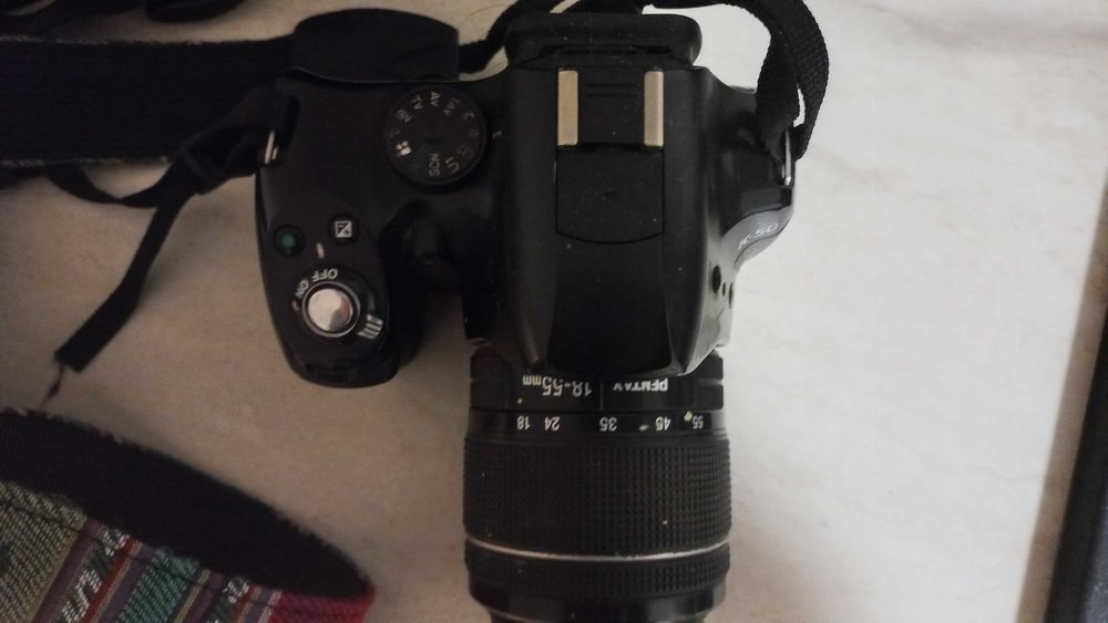 Aparat Lustrzanka Pentax K-50 + obiektyw 18-55