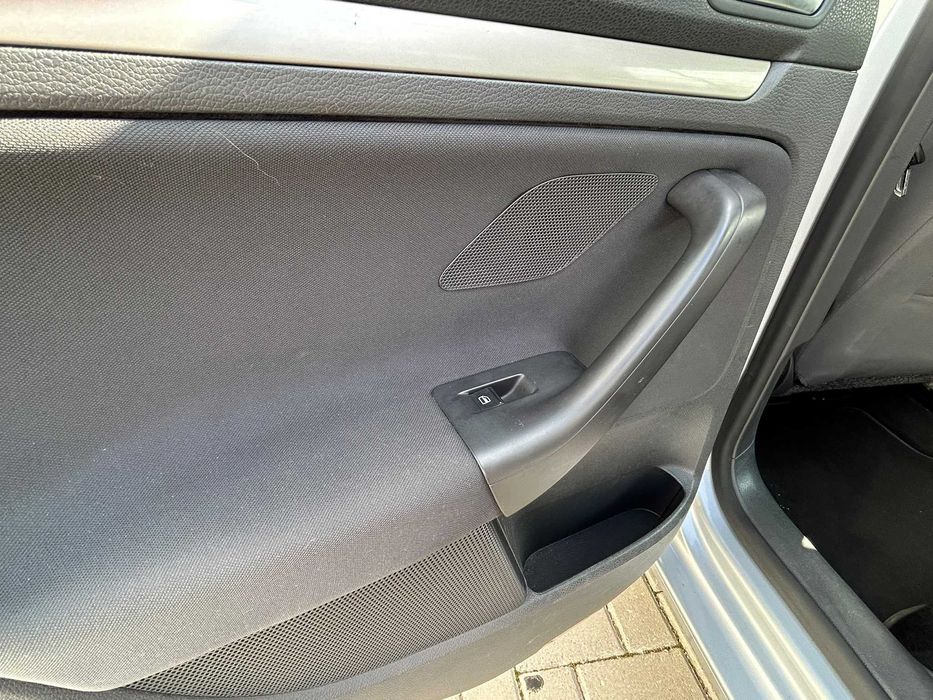 Volkswagen Golf V 1.9 tdi Bluemotion Confortline | Nacional | 1 Proprietário
