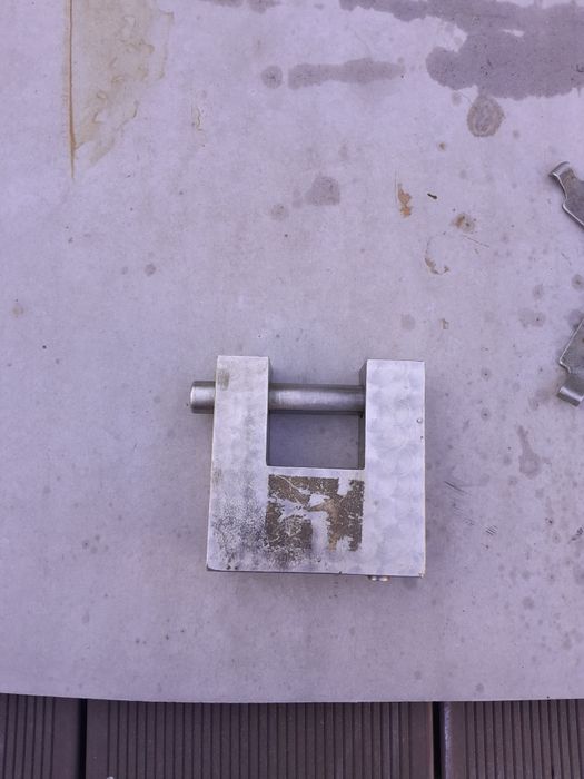 Замок навесной,с оригинальным ключом