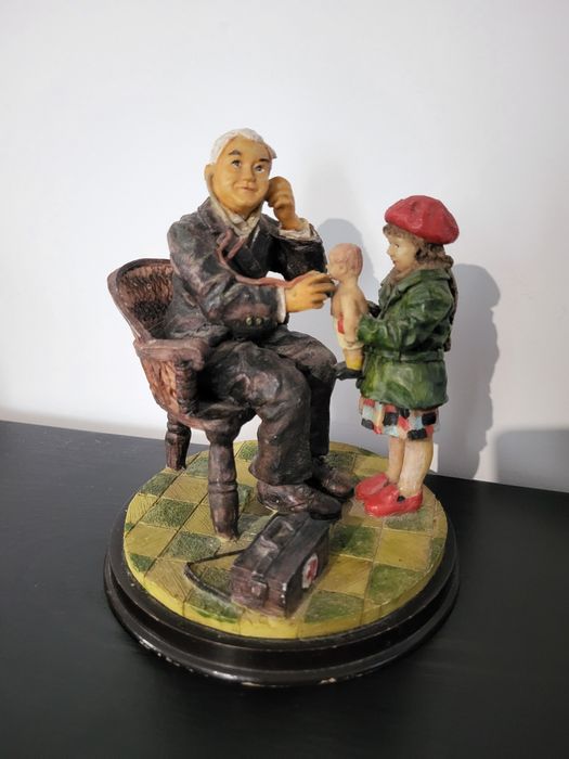 Figurka Doktor i Lalka