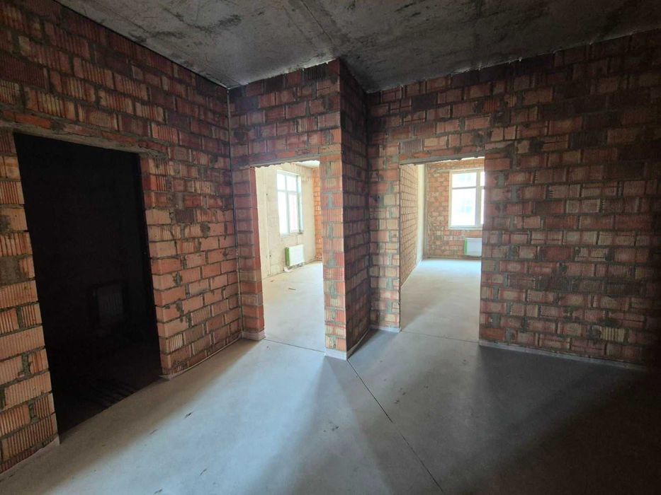 3 комнатная в престижном районе ЖК "Парк Совиньон"