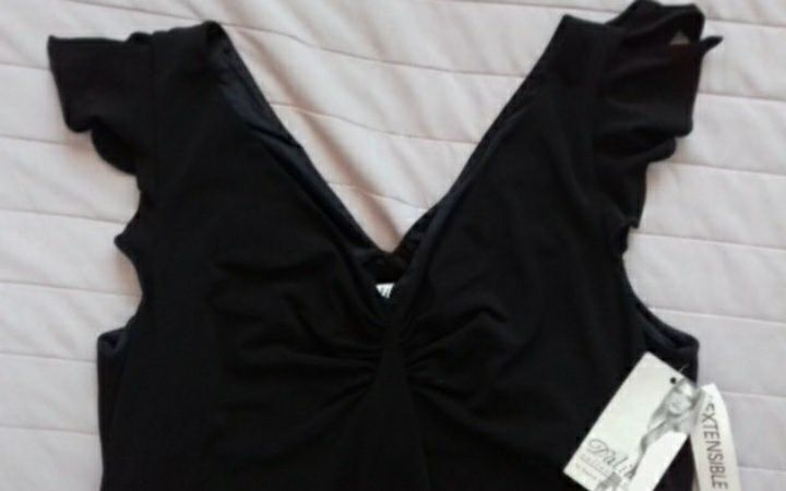 Dalia Collection czarna sukienka r.12