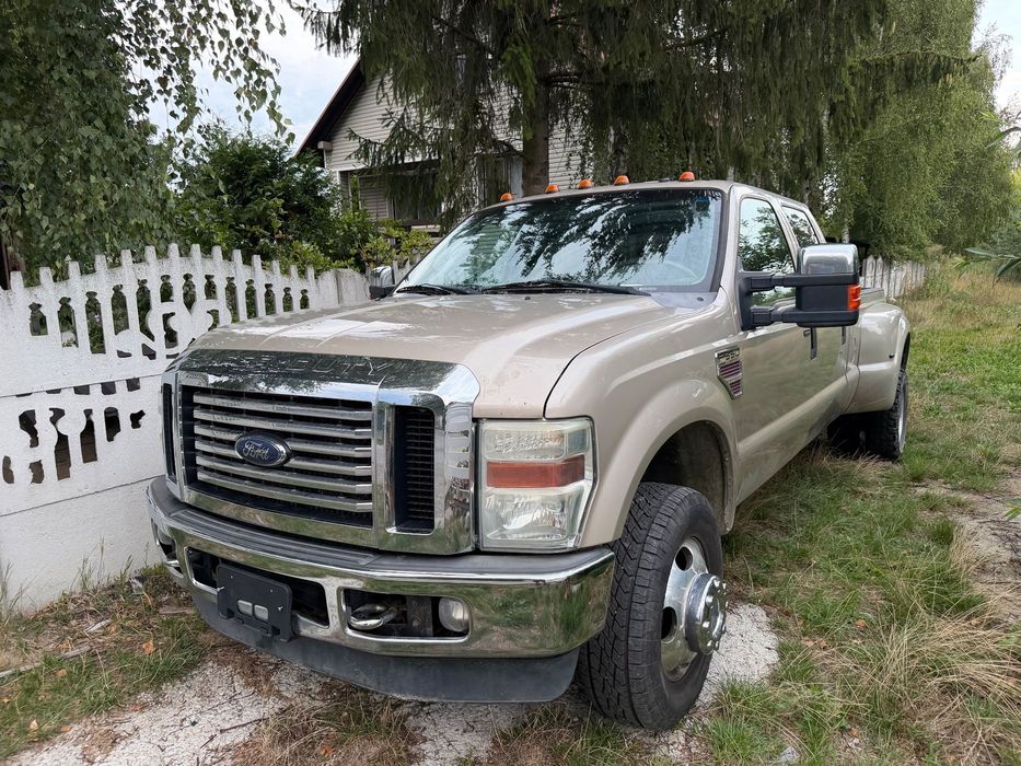 Ford F350 2008 Ford F350 Super Duty Dually na bliźniakach