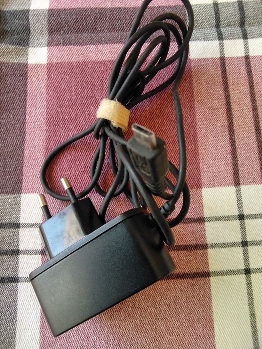 Carregador Nokia AC-10E